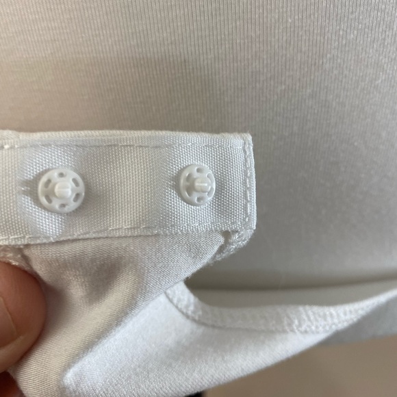 Mangopop Mock Neck Bodysuit NWT - Picture 4 of 11